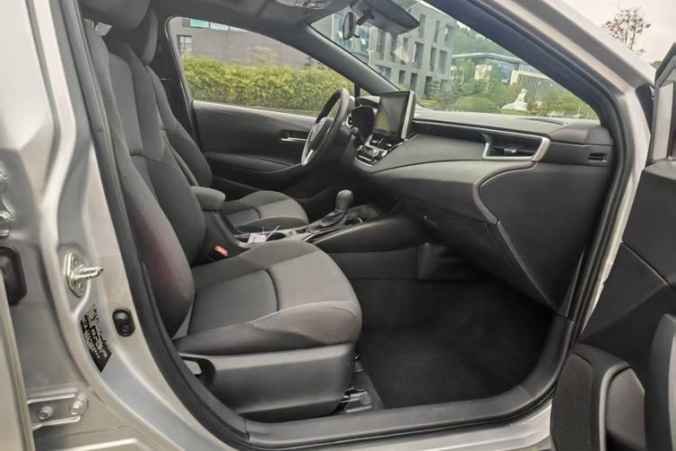 Used Toyota Levin 2021 185T CVT Luxury Edition
