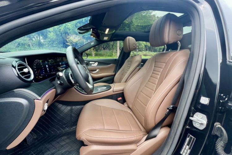 Used Mercedes-Benz E-Class 2023 Restyled E 300 L Sporty and Stylish Edition
