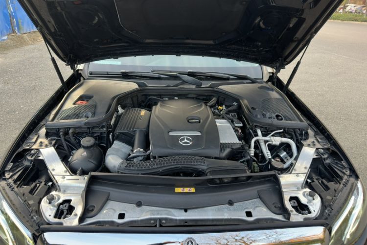 Used Mercedes-Benz E-Class 2016 E 200 L Sport Edition
