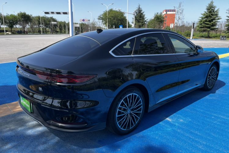 Used BYD Han 2025 EV with 701 km of Laser Radar-Enabled Intelligent Driving
