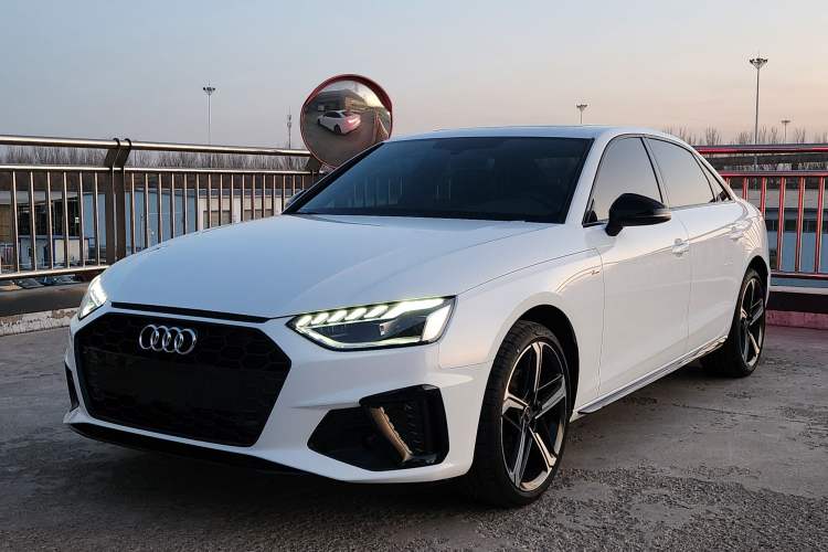 Used Audi A4L 2025 2 Million Units Enjoyment Version 40 TFSI Luxury Dynamic Edition
