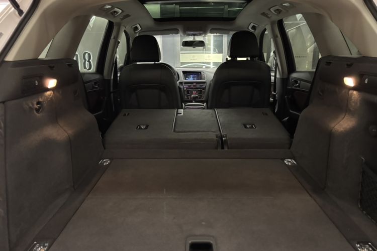 Used Audi Q5 2017 Plus 40 TFSI Ambition Model
