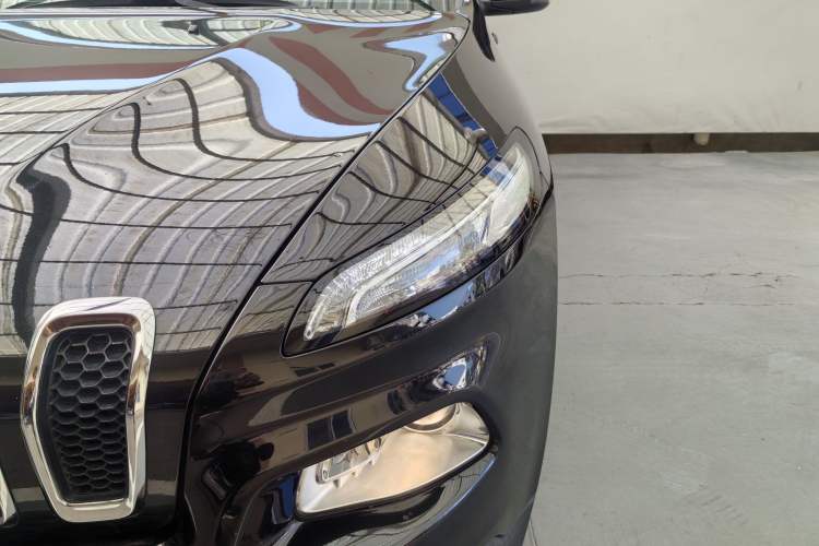 Used  Cherokee 2016 2.4L Leading Edition
