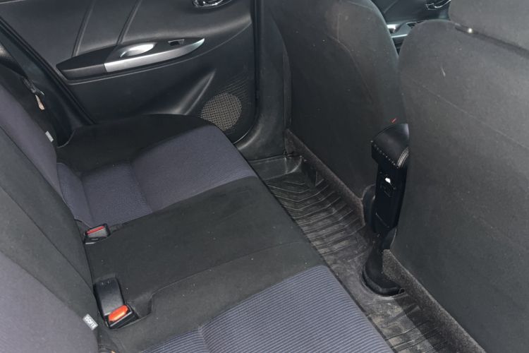 Used Toyota YARiS L 2015 1.5E Automatic Charm Edition
