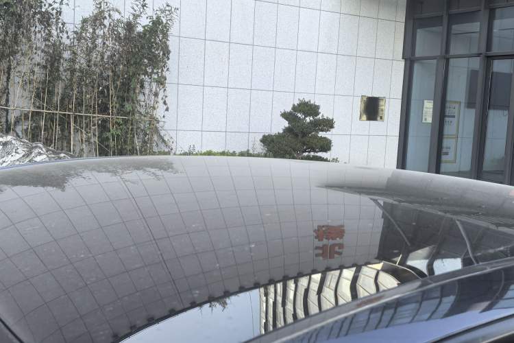 Used Tesla Model Y 2024 Long-Range All-Wheel-Drive Version