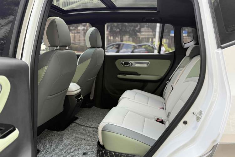 Used AION Y 2022 Plus 80 Smart Edition
