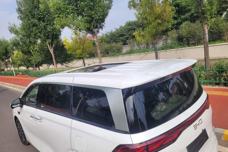 Used BYD Xia 2025 DM-i 1.5T 180km Beyond Edition
