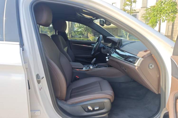 Used BMW 5 Series 2020 525Li M Sport Package
