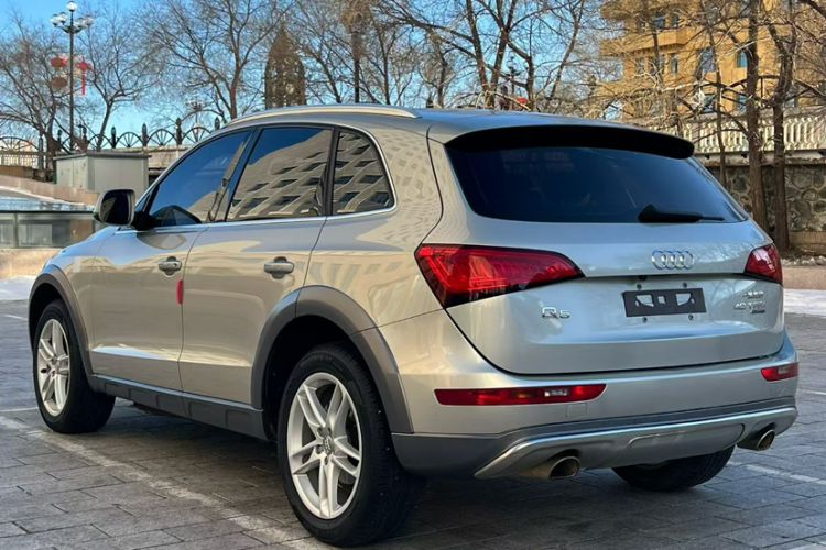 Used Audi Q5 2017 Plus 40 TFSI Technology Model
