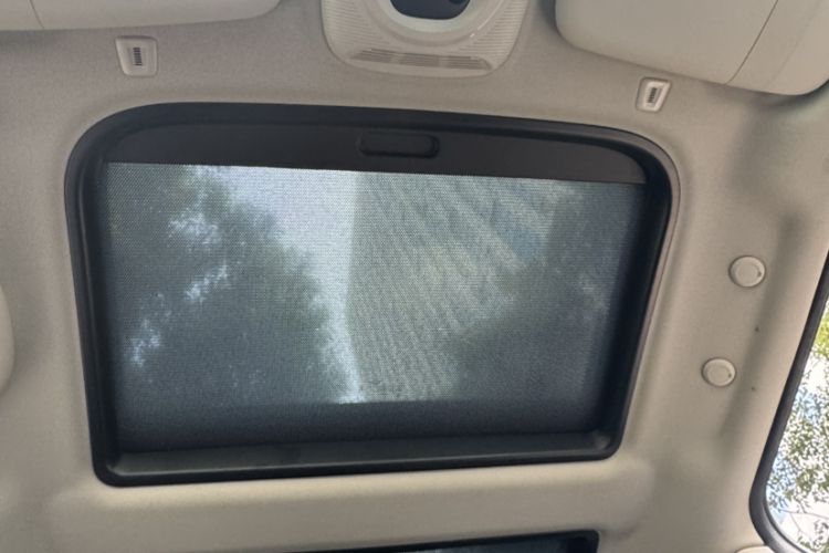 Used MINI MINI 2023 1.5T COOPER Artist
