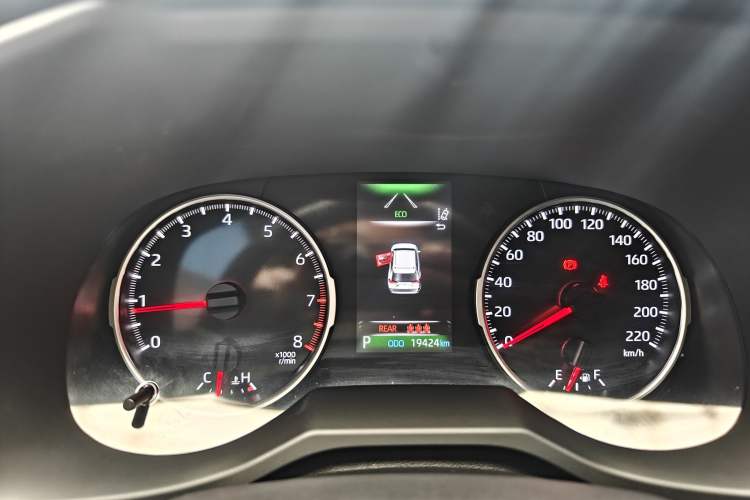 Used Toyota RAV4 2023 2.0L CVT Two-Wheel Drive Urban Edition
