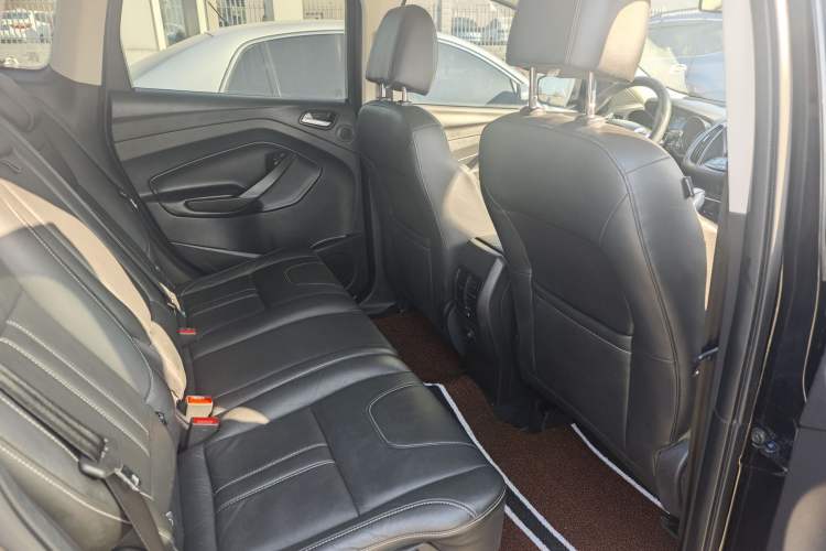 Used Ford Kuga 2013 2.0L GTDi Four-Wheel-Drive Sport Model