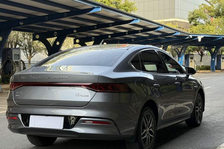 TDK.VehicleDetails.img