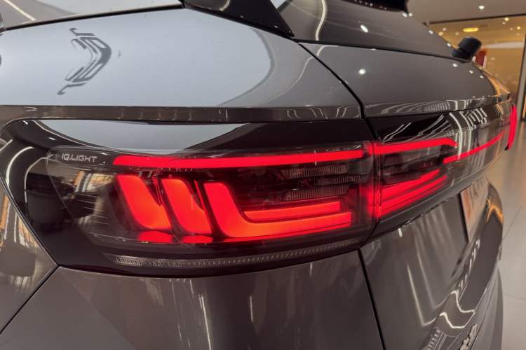 Used Volkswagen ID.4 X 2021 Pro Smart Long-Range Edition
