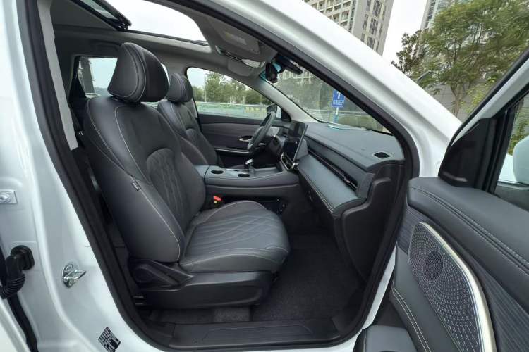 Used Jetour X90 PRO 2024 1.6T DCT Luxury Edition 5 Seats
