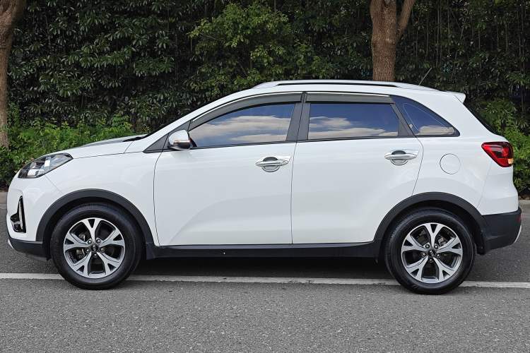 Used Kia KX3 2017 1.6L Automatic Aoya Version
