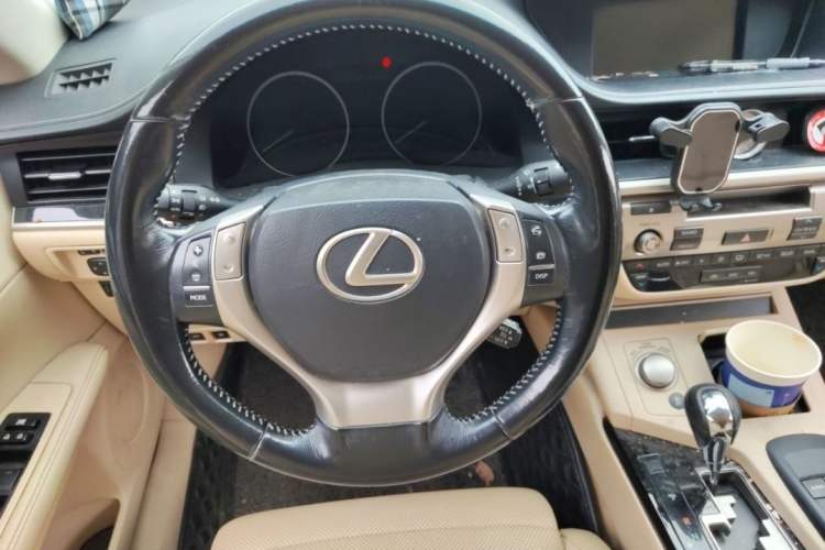 Used Lexus ES 2014 250 Elite Edition