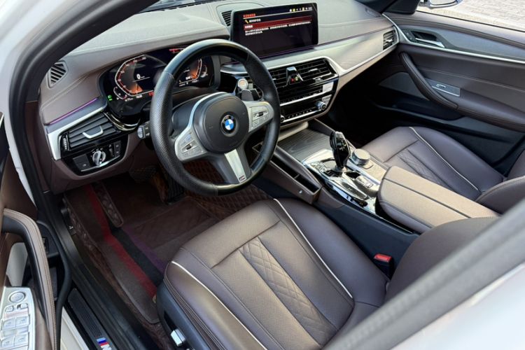 Used BMW 5 Series 2022 Second Facelift 530Li Leading Edition M Sport Package
