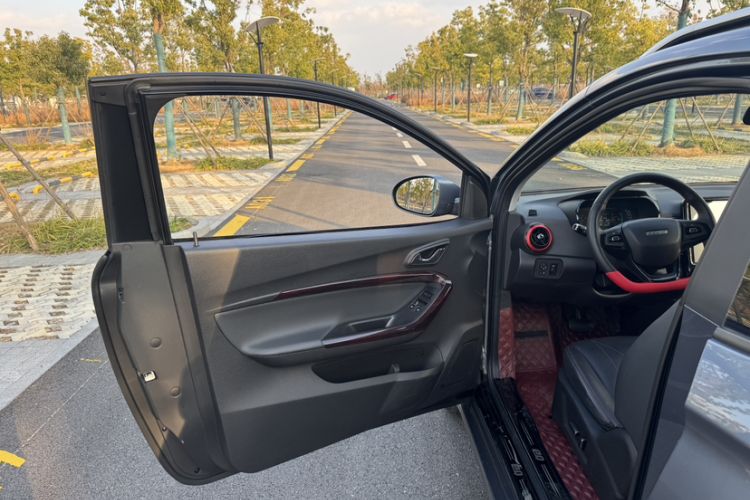 Used Chery Little Ant 2022 Sweet Pink Edition Half-Sugar Version 3-Cell Lithium 30kW 408km
