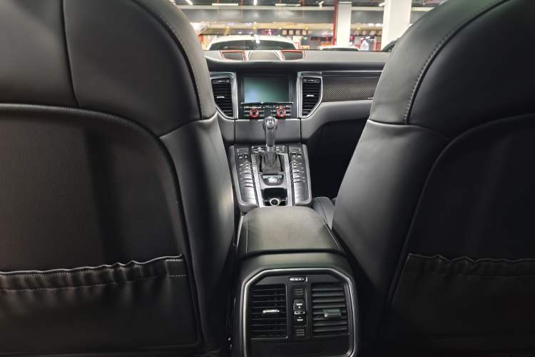 Used Porsche Macan 2016 Macan 2.0T
