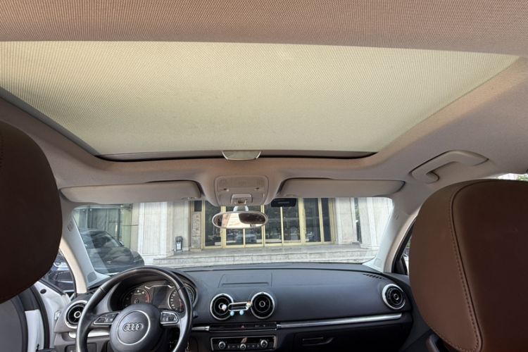 Used Audi A3 2014 Limousine 40 TFSI S line Comfort Model
