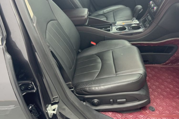 Used Buick Enclave 2014 3.6L Two-Wheel Drive Elite Comfort Version
