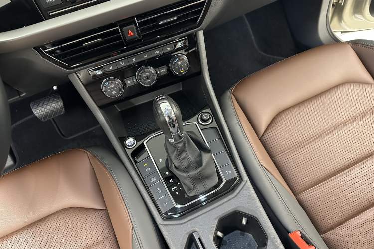 Used Volkswagen Lavida 2019 280TSI DSG Luxury Edition China VI Standard
