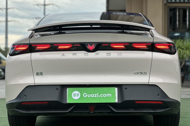 Used ARCFOX Alpha S5 2024 560MAX 185kW
