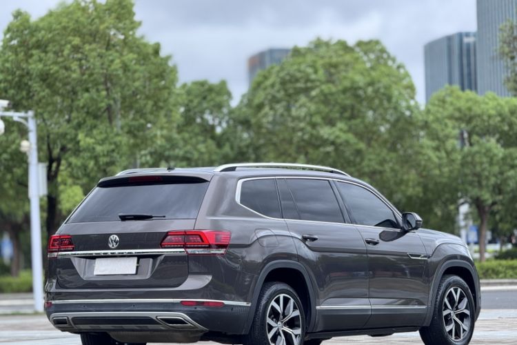 Used Volkswagen Teramont 2019 330TSI Two-Wheel-Drive Luxury Edition China VI Standard
