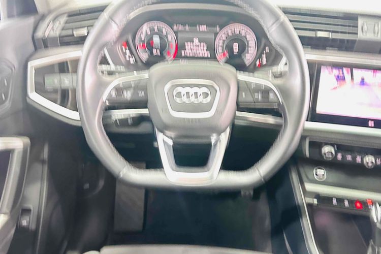 Used Audi Q3 2022 35 TFSI Fashion Dynamic Model
