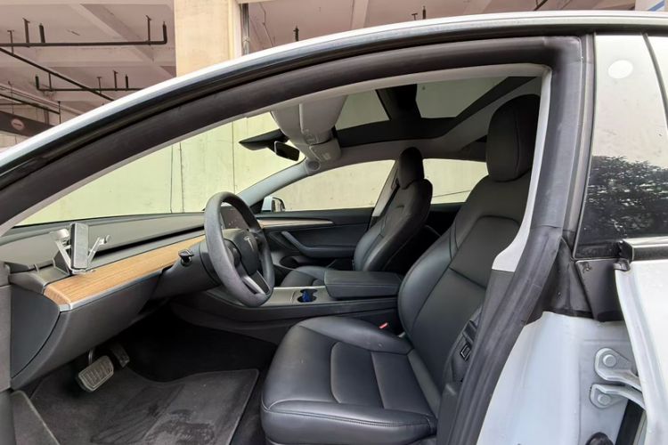 Used Tesla Model 3 2021 Standard Range Rear-Drive Upgraded Version
