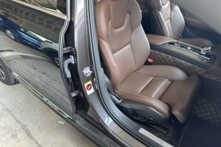 Used Volvo S90 2021 B5 Zhiyuan Luxury Edition
