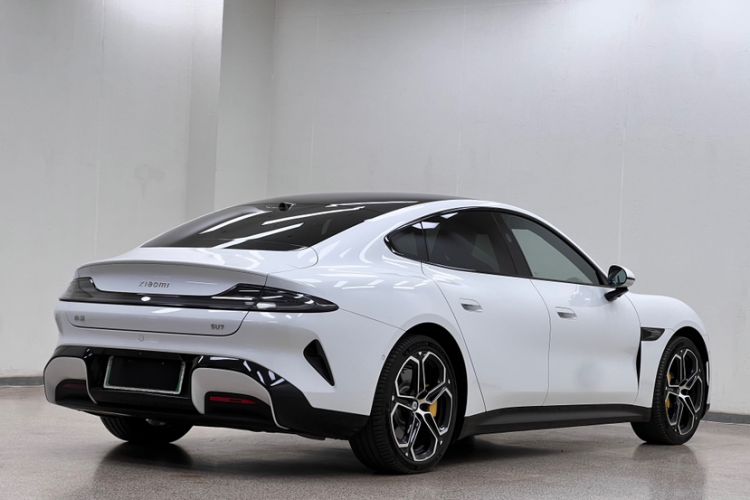 Used  SU7 2024 Rear-Drive Ultra-Long Range Advanced Pro-Level Intelligent Driving Version
