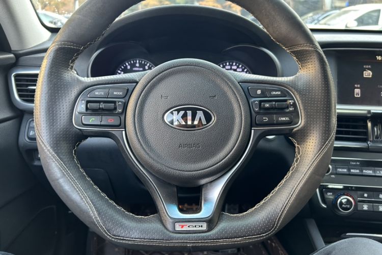 Used Kia K5 2016 1.6T Automatic LUX
