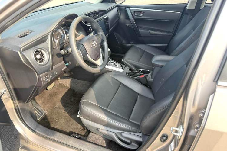 Used Toyota Corolla 2017 Revised Version 1.2T S-CVT GL-i
