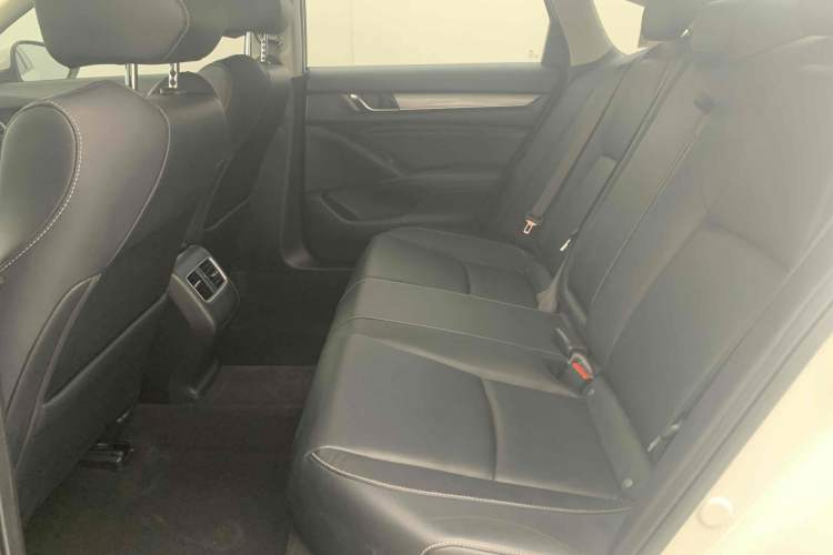 Used Honda Inspire 2019 260TURBO Elegant Edition China VI Emission Standard
