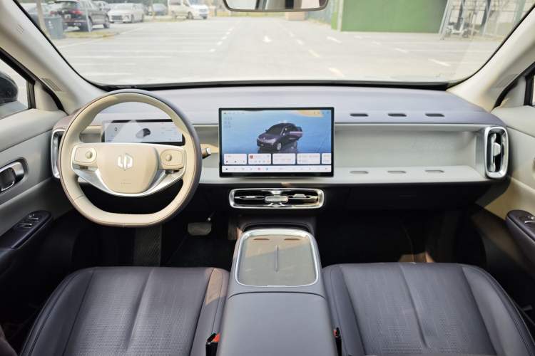 Used Leapmotor B10 2025 510 Joyful Edition
