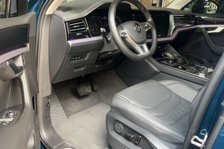 Used Volkswagen Touareg 2019 2.0 TSI Ruiyi Edition China V Standard
