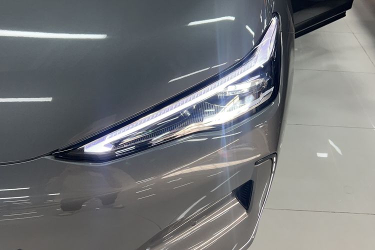 Used  E5 2024 530km Starship Edition