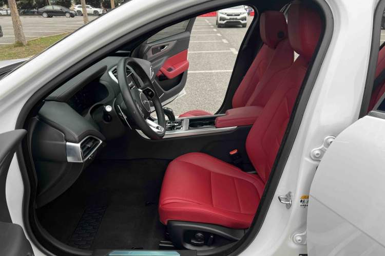 Used Jaguar XEL 2022 2.0T 250 PS R-DYNAMIC S Advanced Sport Edition
