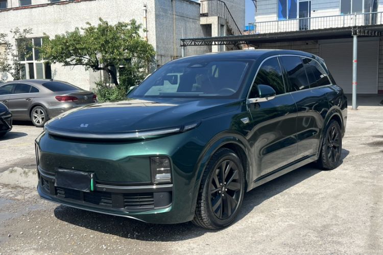 Used Li Auto L8 2023 Pro Model
