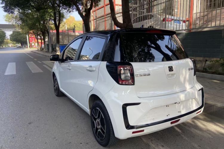 Used SOL E10X 2021 302 km Range Fashion Edition 31.4 kWh
