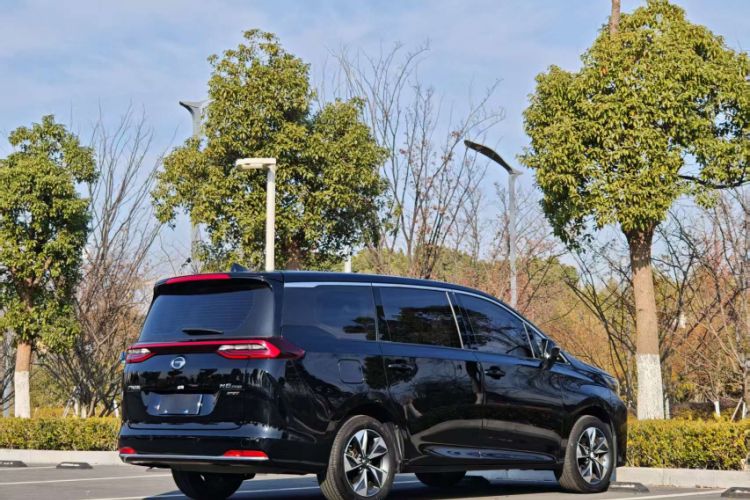 Used GAC Trumpchi M6 2023 PRO 270T DCT Luxury Edition
