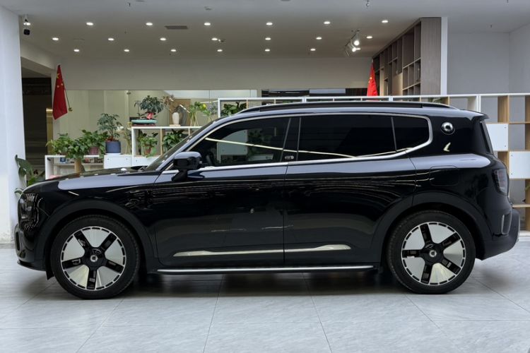 Used  #5 2024 Ultra-Long Range Extraordinary Journey Luxury Edition