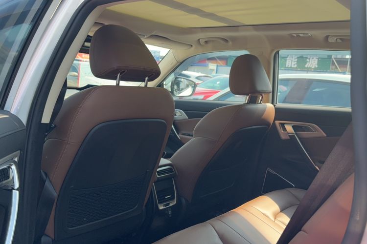 Used Geely Auto Emgrand X7 Sport 2016 1.8TD Automatic All-Wheel-Drive ZhiZun Edition