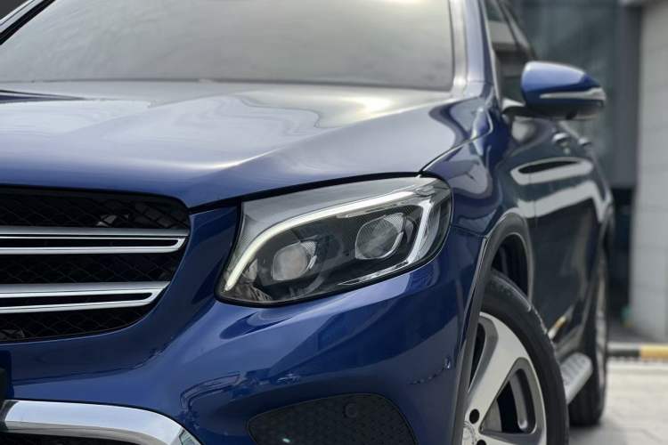 Used Mercedes-Benz GLC 2016 GLC 300 4MATIC Dynamic Model
