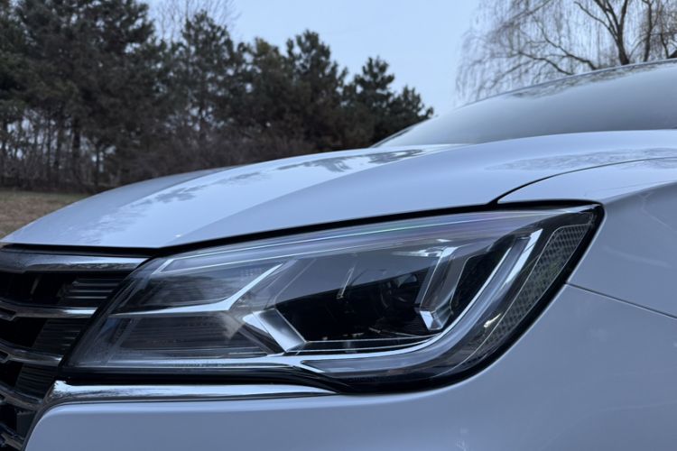 Used Roewe i5 2020 1.5L Manual 4G Connect Luxury Edition
