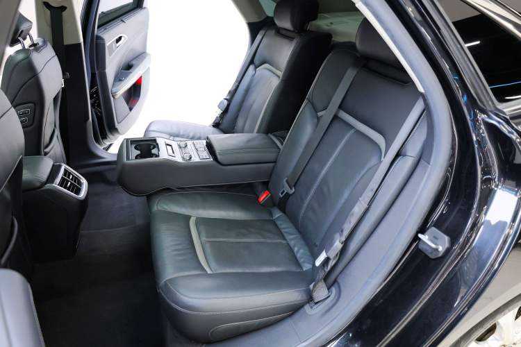 Used Ford Taurus 2015 EcoBoost 325 V6 Flagship Model
