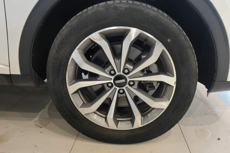 Used Wey VV6 2018 2.0T Two-Wheel Drive Flagship Version China V Standard
