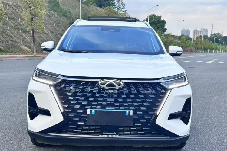 Used Chery Tiggo 8 PRO 2024 Champion Edition 290T Two-Wheel Drive Peak Version 5 Seats
